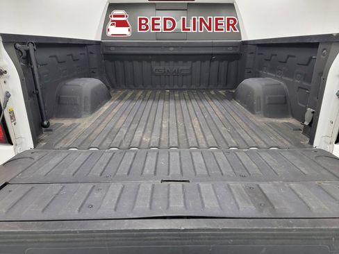 Used 2020 GMC Sierra 1500 SLT w/ SLT Premium Plus Package AWD/4WD image 38