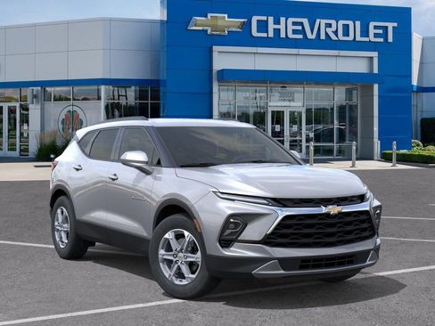 New 2026 Chevrolet Blazer LT w/ Convenience Package FWD image 7