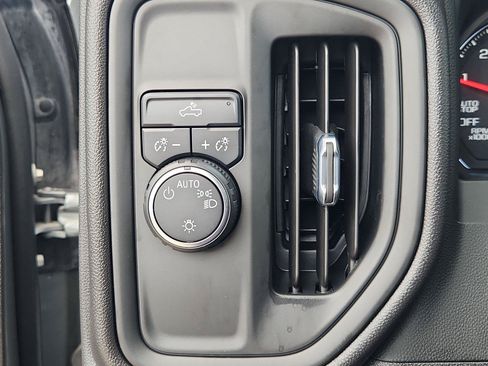 Used 2024 Chevrolet Silverado 1500 Custom RWD image 17