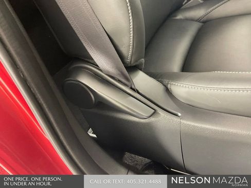 Used 2025 MAZDA CX-30 AWD 2.5 S w/ Preferred Package image 29