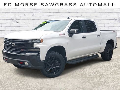 Certified 2021 Chevrolet Silverado 1500 LT Trail Boss w/ Convenience Package II image 1