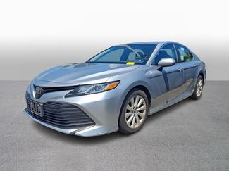 Used 2018 Toyota Camry LE FWD video 1