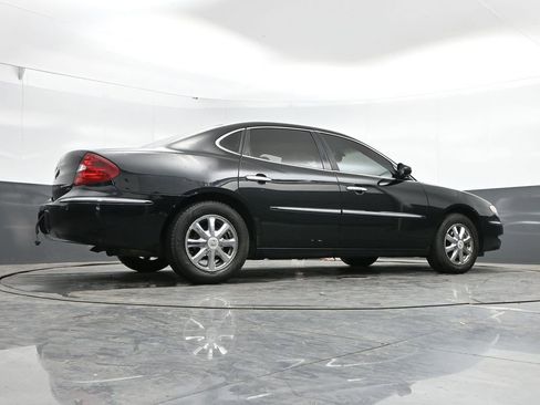 Used 2005 Buick LaCrosse CXL w/ Gold Convenience Package FWD image 28