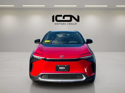 Used 2024 Toyota bZ4X AWD image 7