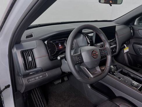 New 2026 Nissan Pathfinder Rock Creek image 8