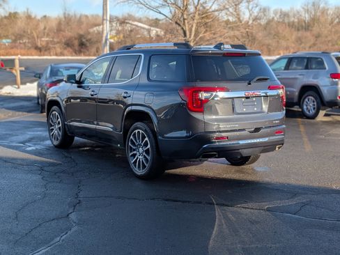 Used 2022 GMC Acadia Denali w/ Denali Ultimate Package image 10