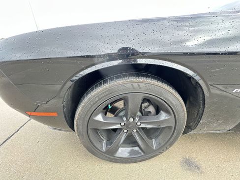 Used 2018 Dodge Challenger R/T w/ Sound Group image 31