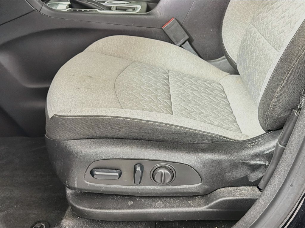 Used 2024 Chevrolet Equinox LS w/ LS Convenience Package FWD image 21