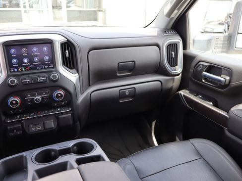 Used 2022 Chevrolet Silverado 2500 LTZ w/ Safety Package AWD/4WD image 18