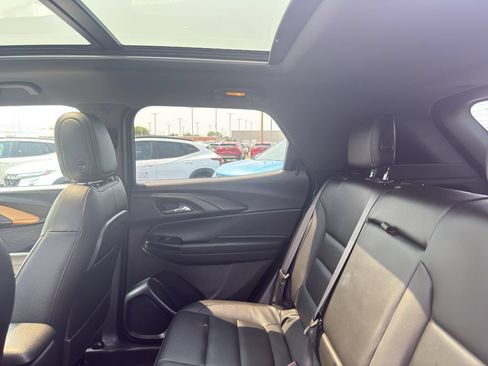 Used 2022 Chevrolet TrailBlazer ACTIV w/ Sun and Liftgate Package FWD image 34