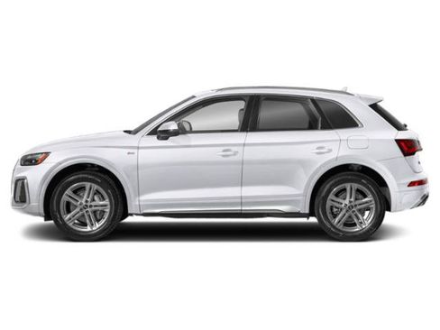 Used 2023 Audi Q5 e Premium Plus w/ Premium Plus Package AWD/4WD image 3