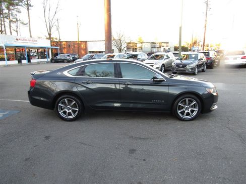 Used 2014 Chevrolet Impala LT image 9
