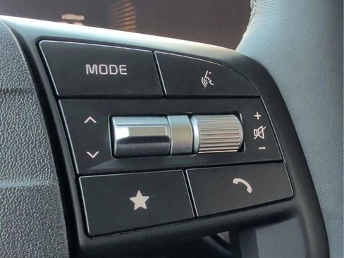 New 2026 Kia Sportage EX image 19