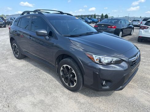 Used 2022 Subaru Crosstrek 2.0i Premium w/ Moonroof Package AWD/4WD image 4