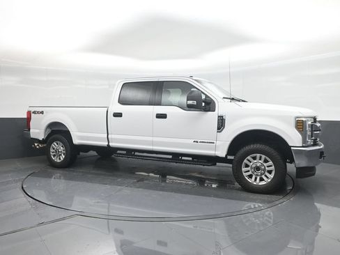 Used 2019 Ford F250 XLT AWD/4WD image 11