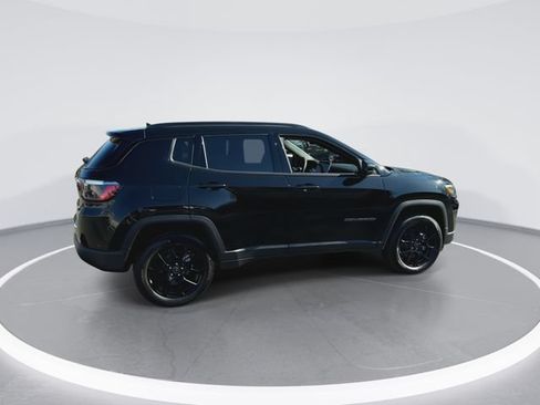 New 2026 Jeep Compass Latitude AWD/4WD image 9