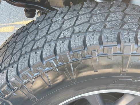 Used 2017 Jeep Wrangler Unlimited Sport w/ Quick Order Package 24S image 39