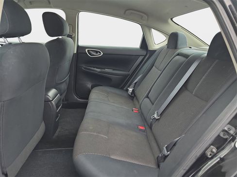 Used 2015 Nissan Sentra S image 13