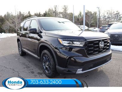 New 2025 Honda Pilot TrailSport