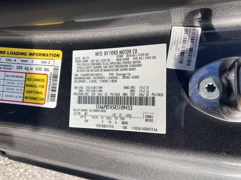 Used 2024 Ford Mustang Coupe RWD image 20