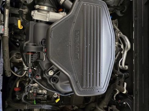Used 2022 GMC Acadia AT4 w/ Trailering Package AWD/4WD image 13
