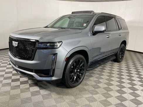 Used 2021 Cadillac Escalade Sport w/ LPO, ONYX Package image 1