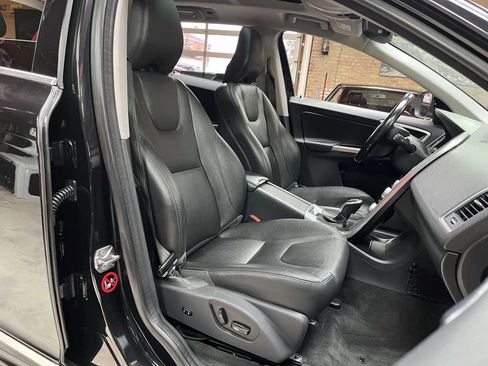 Used 2015 Volvo XC60 T5 Platinum AWD/4WD image 25