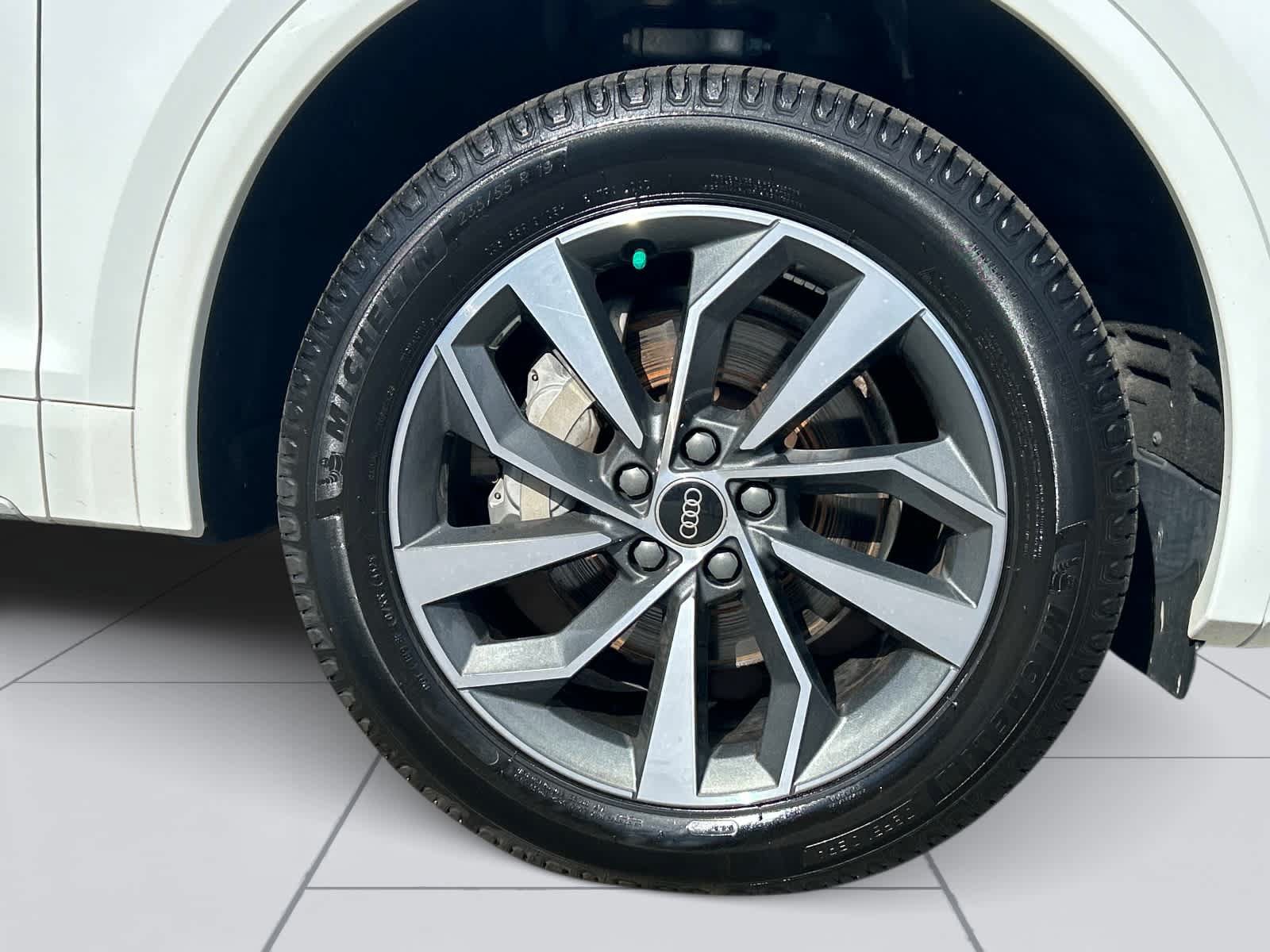 Used 2022 Audi Q5 2.0T Premium Plus AWD/4WD image 12
