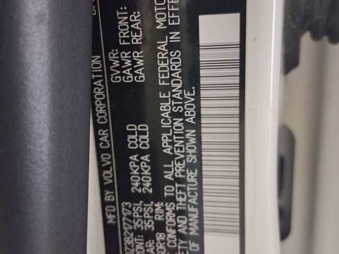 Used 2011 Volvo XC60 T6 image 27