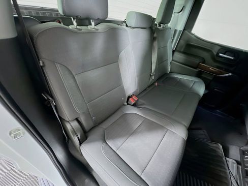 Used 2022 GMC Sierra 1500 SLE image 25