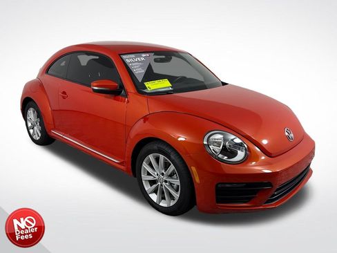 Used 2018 Volkswagen Beetle 2.0T S w/ Style & Comfort Package For S FWD image 1