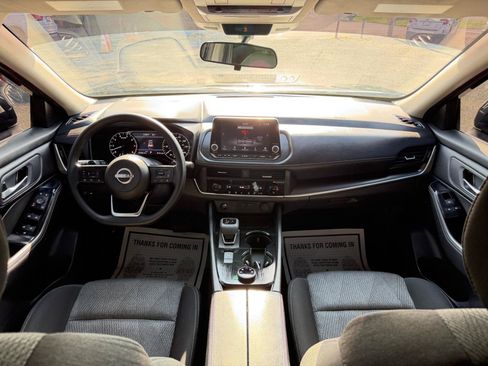 Used 2024 Nissan Rogue SV AWD/4WD image 25