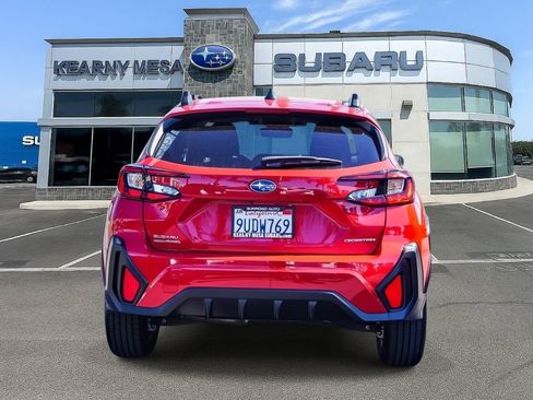 Certified 2025 Subaru Crosstrek 2.0i Premium image 5
