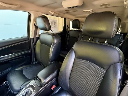 Used 2016 Dodge Journey Crossroad w/ Popular Equipment Group FWD image 21