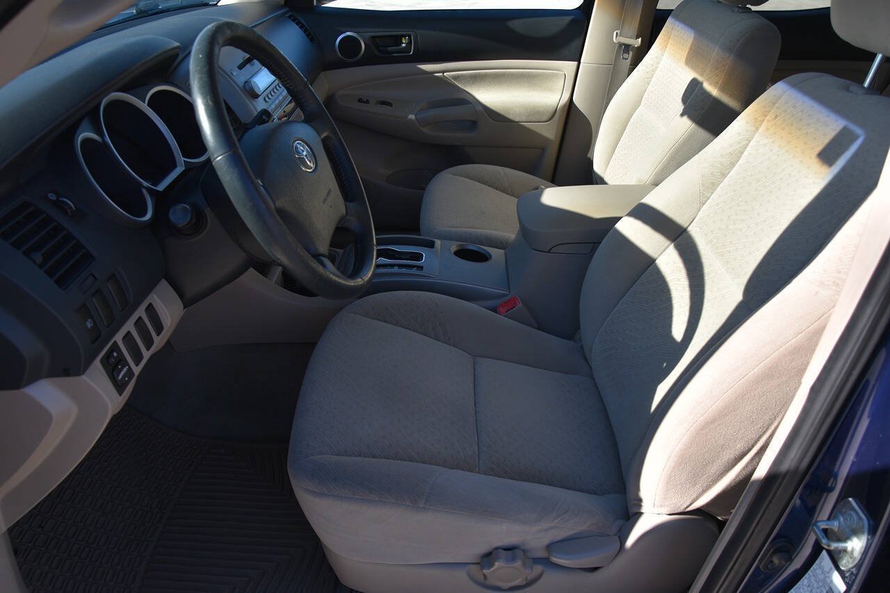 Used 2007 Toyota Tacoma PreRunner w/ SR5 Pkg #2 RWD image 9