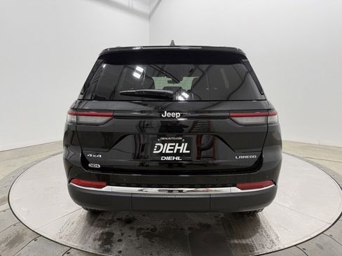 New 2026 Jeep Grand Cherokee Laredo image 6