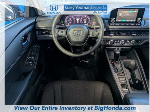 Used 2024 Honda Accord EX image 17
