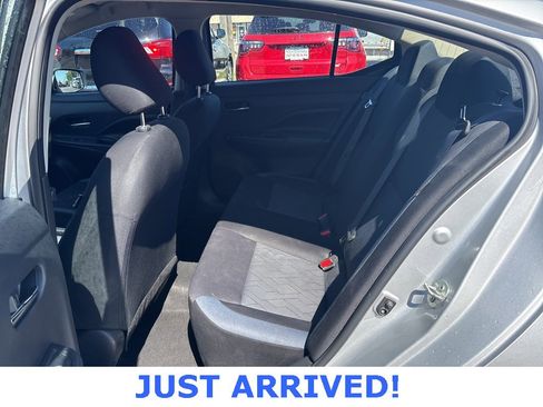 Used 2023 Nissan Versa SV image 19