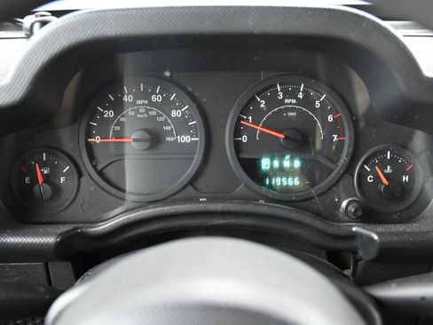 Used 2009 Jeep Wrangler X AWD/4WD image 26