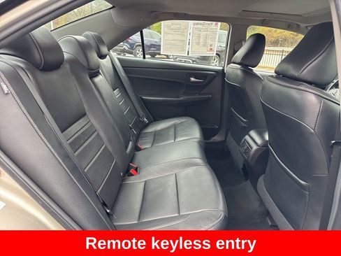 Used 2015 Toyota Camry XLE w/ Advanced Technology Package image 19