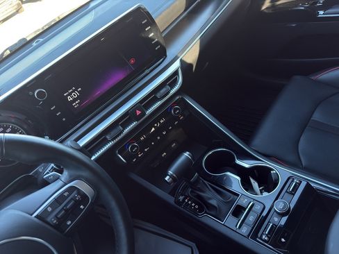 Used 2024 Kia K5 GT w/ GT1 Package image 31