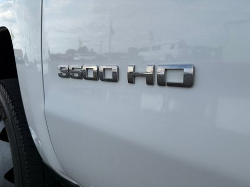 Used 2017 Chevrolet Silverado 3500 W/T w/ WT Convenience Package AWD/4WD image 36