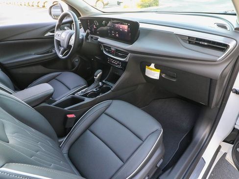 New 2026 Buick Encore GX Avenir w/ Avenir Technology Package image 21