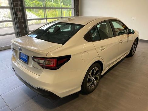 Used 2025 Subaru Legacy Premium AWD/4WD image 21