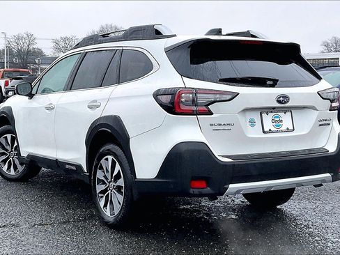 Certified 2025 Subaru Outback Touring XT image 11