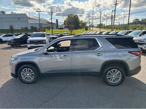 Used 2023 Chevrolet Traverse LT w/ LPO, Floor Liner Package AWD/4WD image 15