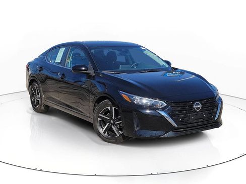 Used 2024 Nissan Sentra SV image 1