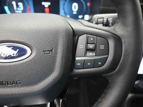 New 2025 Ford Ranger Lariat image 7