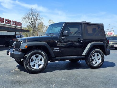 Used 2013 Jeep Wrangler Sport AWD/4WD image 14