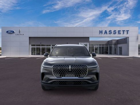 New 2026 Lincoln Aviator AWD image 6